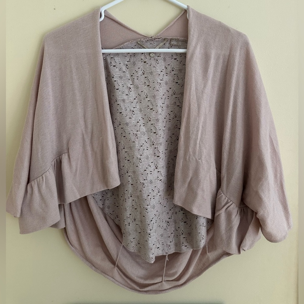 Elegant Women's Pale Lavender Shrug